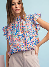 Load image into Gallery viewer, Flirty floral top